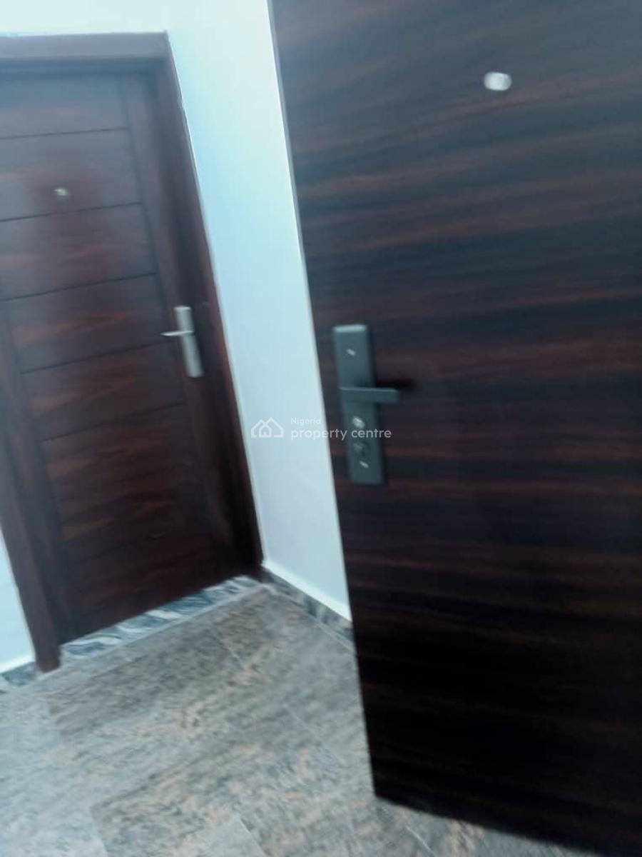 Tastefully Finished, Newly Renovated Office Space Description: 3nos Si, Adeniyi Jones, Ikeja, Lagos, Office Space for Rent