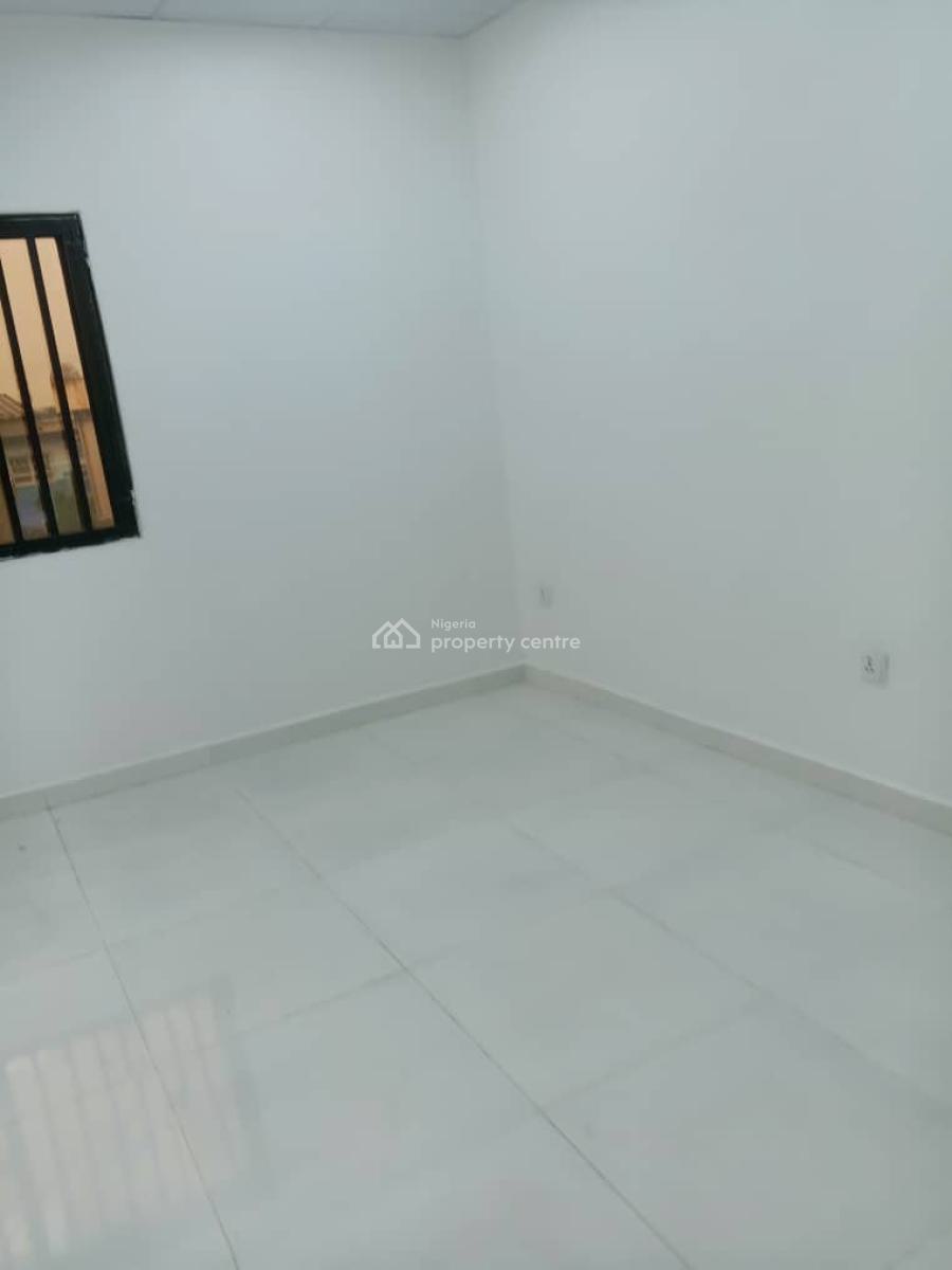 Tastefully Finished, Newly Renovated Office Space Description: 3nos Si, Adeniyi Jones, Ikeja, Lagos, Office Space for Rent