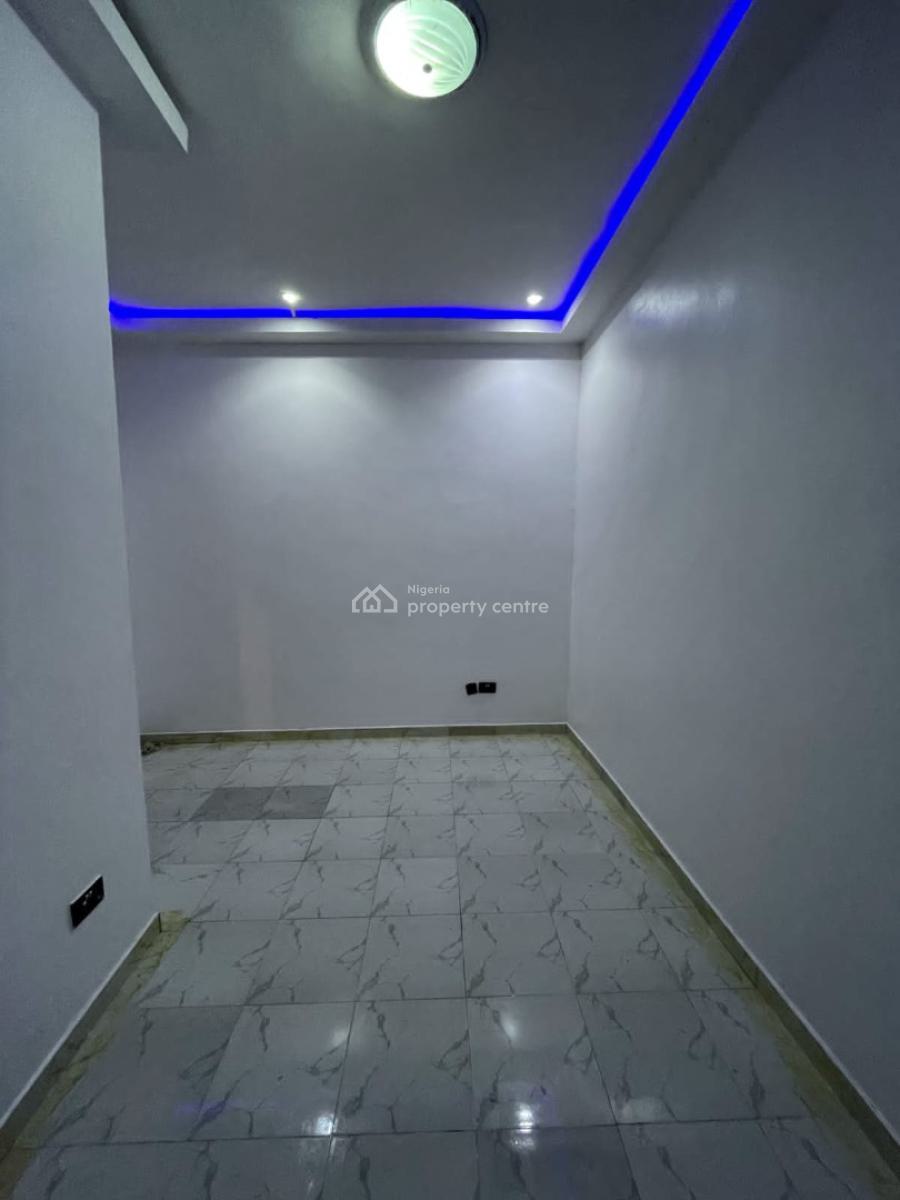 Luxury Serviced 1 Bedroom Mini Flat, New Road, Alpha Beach Road Opposite Chevron Chevron, Lekki, Lagos, Mini Flat (room and Parlour) for Rent