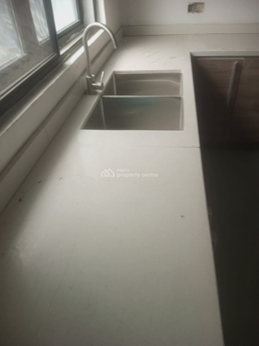 Luxury 4 Bedrooms, Off Bourdillion Road, Ikoyi, Lagos, Terraced Duplex for Rent