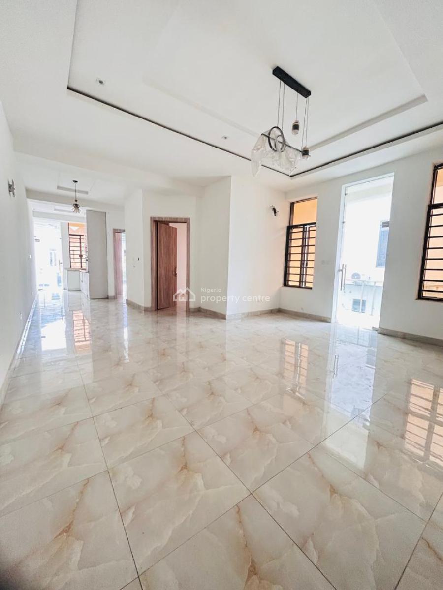 Spacious and Exquisite 2 Bedrooms Apartmeapartment., Chevron, Lekki, Lagos, Flat / Apartment for Sale