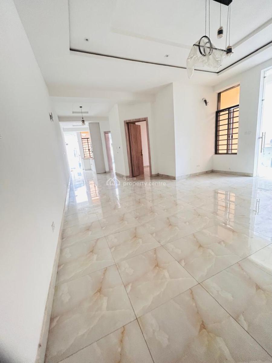 Spacious and Exquisite 2 Bedrooms Apartmeapartment., Chevron, Lekki, Lagos, Flat / Apartment for Sale