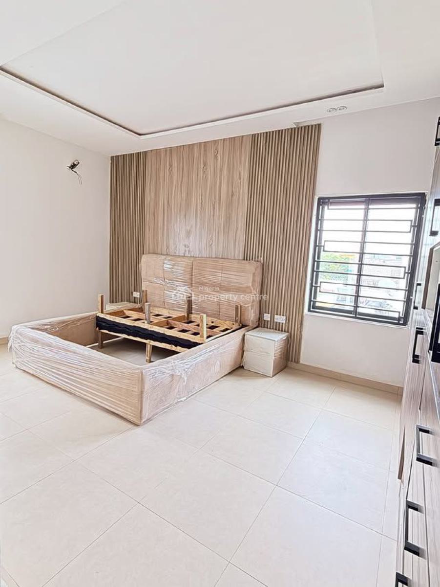 4 Bedrooms Terraced Duplex with Bq, Tarred Road, Gilmore, Jahi, Abuja, Terraced Duplex for Rent