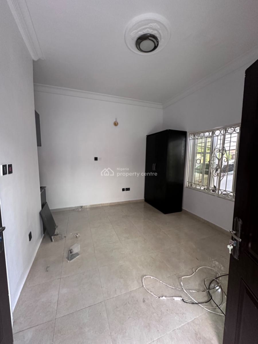 Spacious Self Contain, Lekki Gardens Phase 3, Ajah, Lagos, Self Contain (single Rooms) for Rent