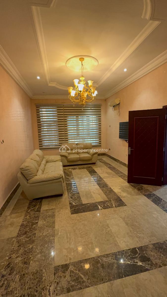 New Listing of Historic 6 Units of 4bedroom Duplexes with Bq, Guzape, Guzape District, Abuja, Detached Duplex for Sale