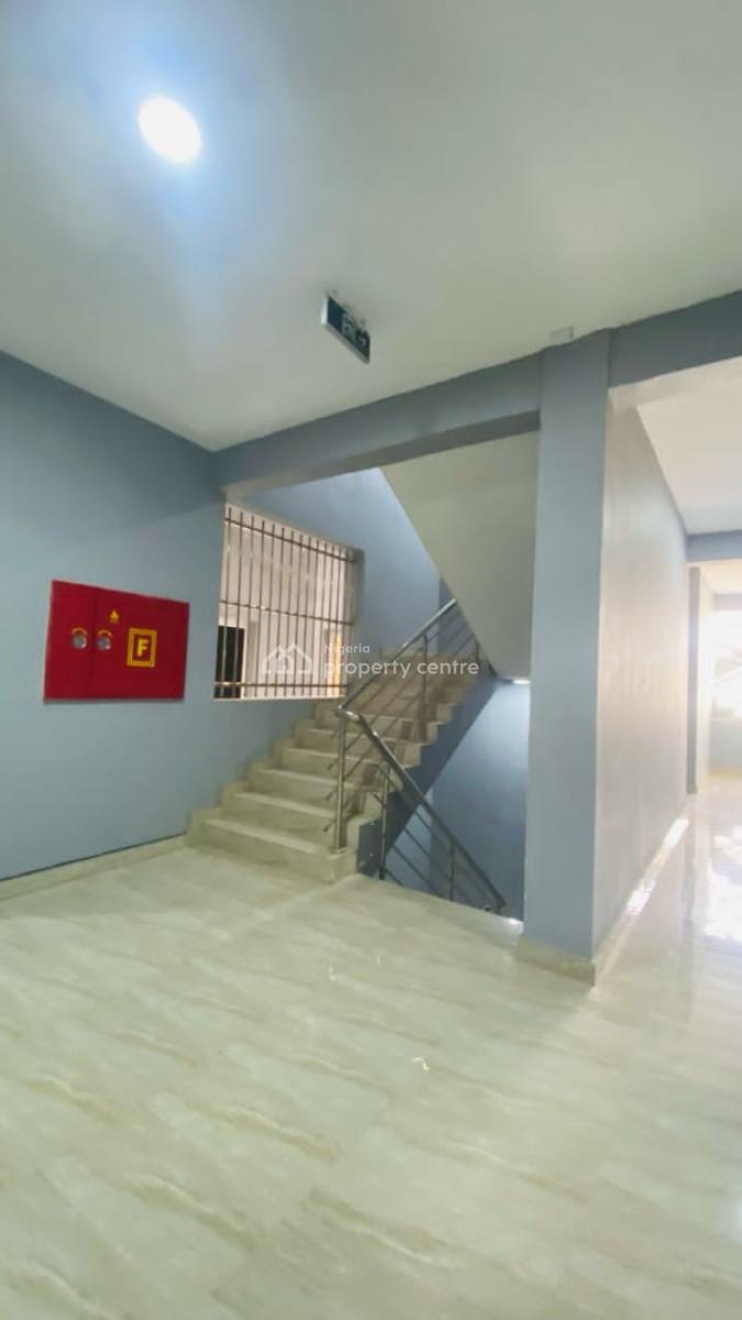 Well Finished Fully Serviced 3  Bedroom Flat, Ikate Elegushi, Lekki, Lagos, Flat / Apartment for Rent