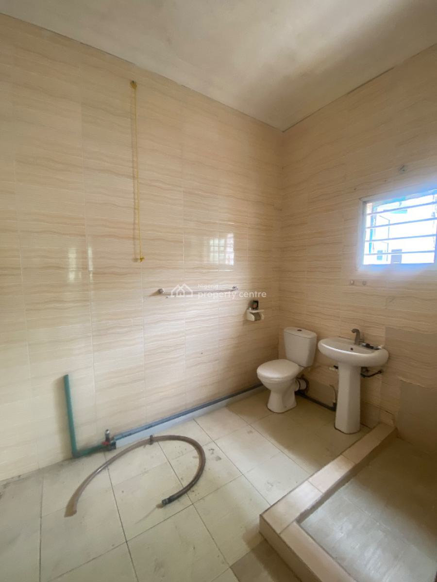 Newly Built 2 Bedroom Apartment, Lekki Phase 1, Lekki, Lagos, Flat / Apartment for Rent