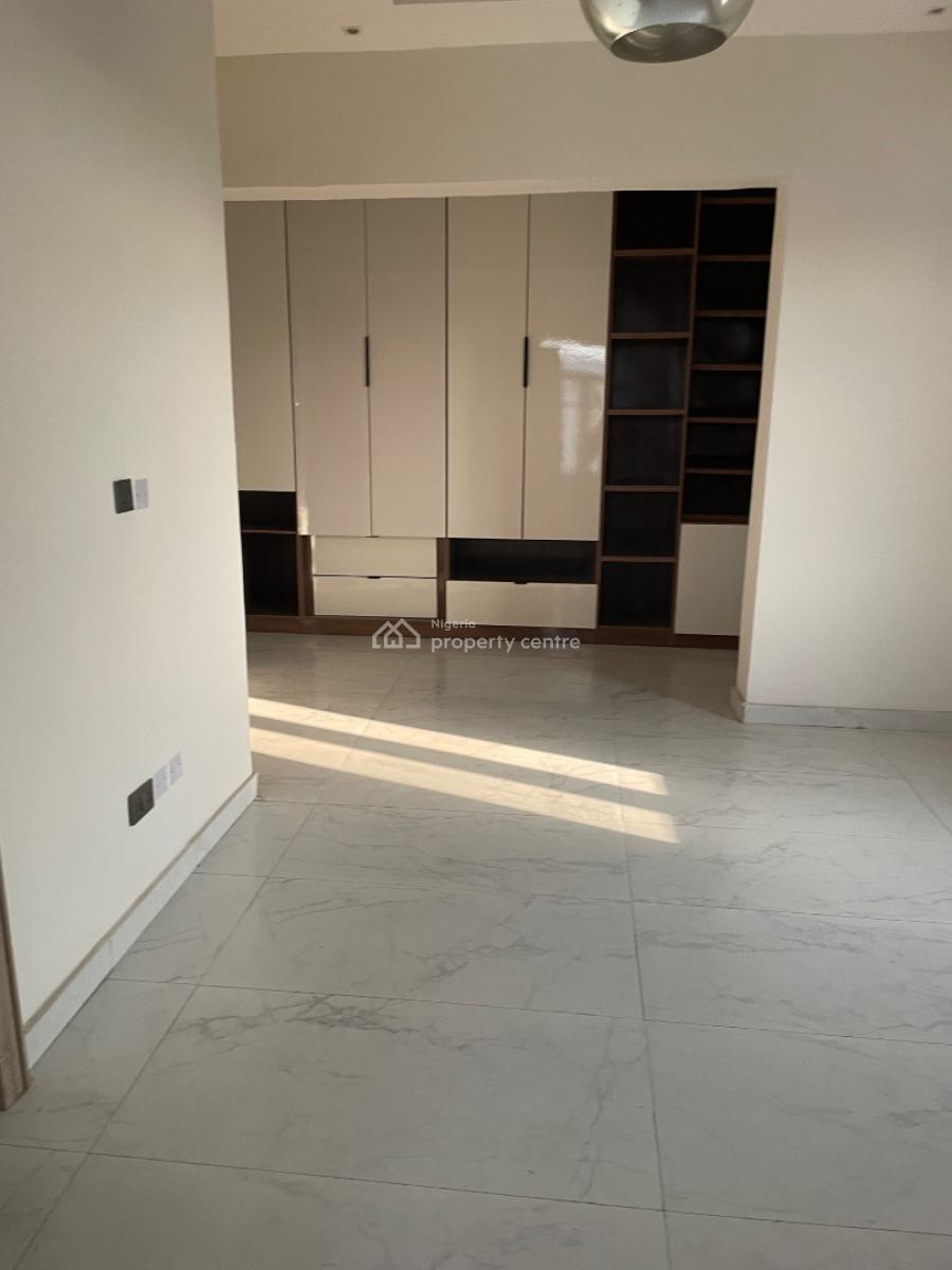 3 Bedroom Flat, Adegbite Street, Lekki Phase 1, Lekki, Lagos, Flat / Apartment for Rent