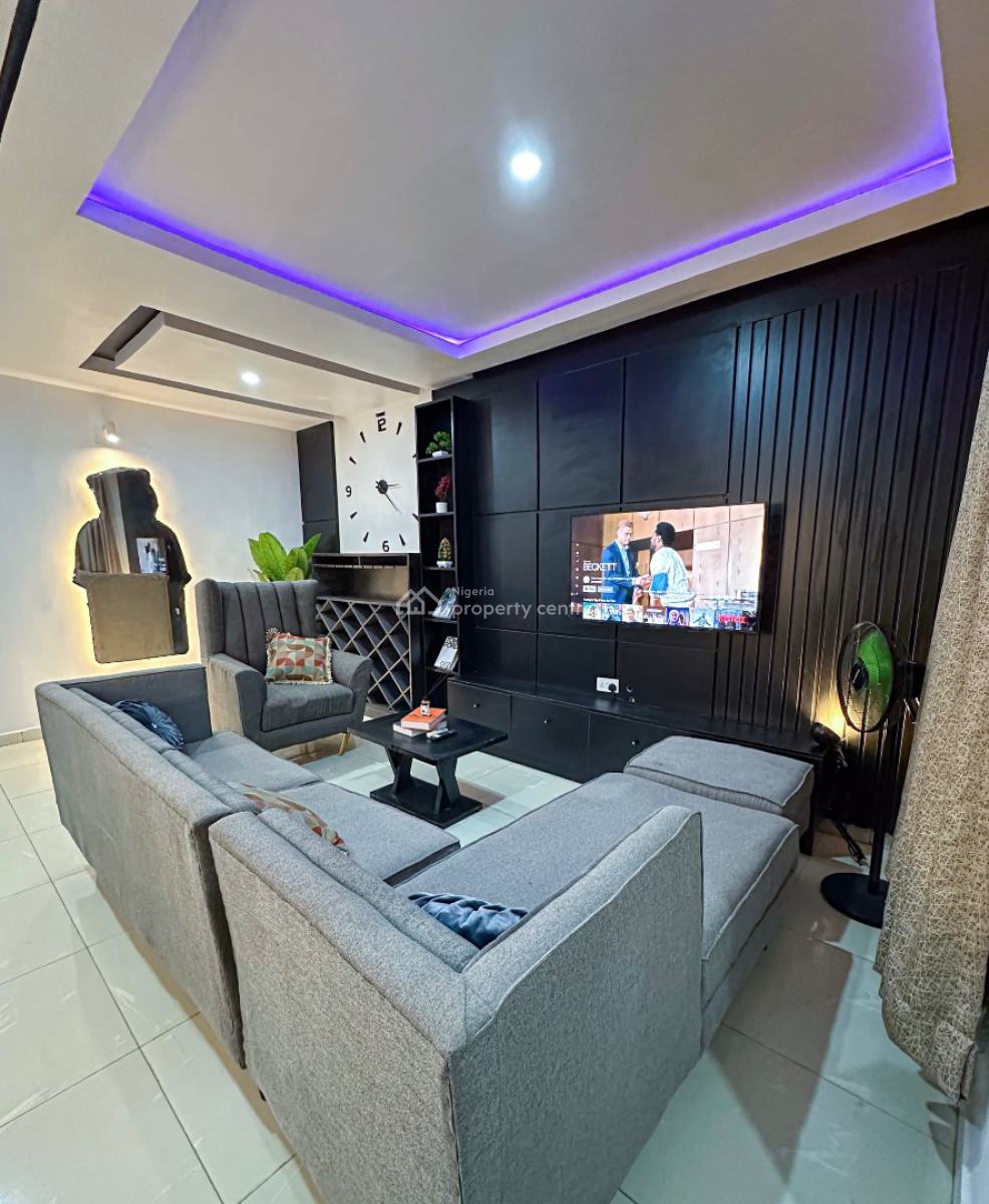 3 Bedrooms Apartment, Lugbe District, Abuja, Flat / Apartment Short Let