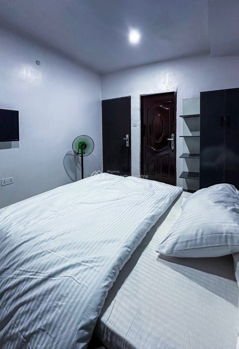 3 Bedrooms Apartment, Lugbe District, Abuja, Flat / Apartment Short Let