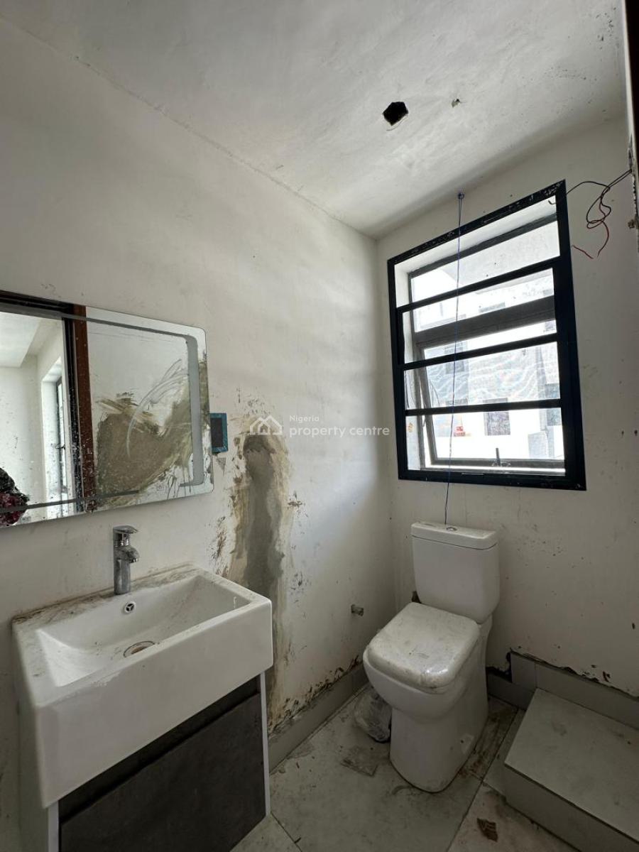 3 Bedroom Penthouse Available for Fastest Finger, Lekki Peninsula Scheme 1, Lekki Phase 1, Lekki, Lagos, Flat / Apartment for Sale