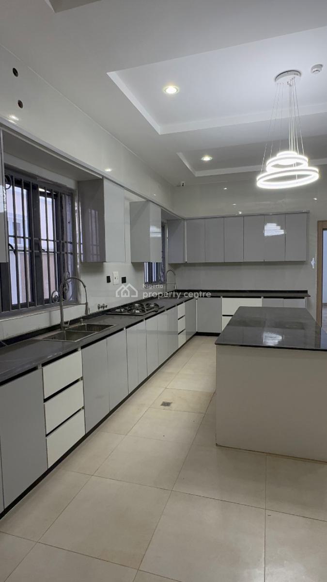 Exclusive Luxury 7bedroom Duplex with Swimming Pool, Guzape, Guzape District, Abuja, Detached Duplex for Sale