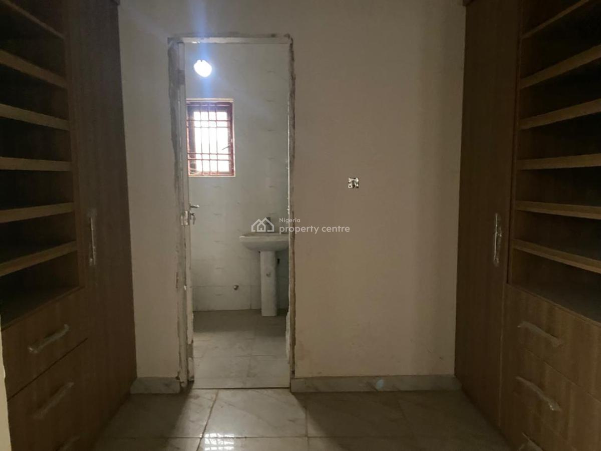 5 Units. 5-bedroom Fully Detached Duplex with Attached Bq, Express Road, Galadimawa, Abuja, Detached Duplex for Sale
