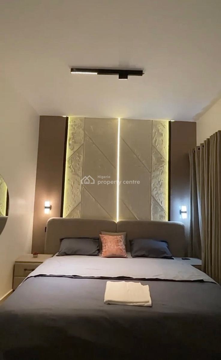 Beautiful 1 Bedroom Apartment, Lekki Phase 1, Lekki, Lagos, Flat / Apartment Short Let