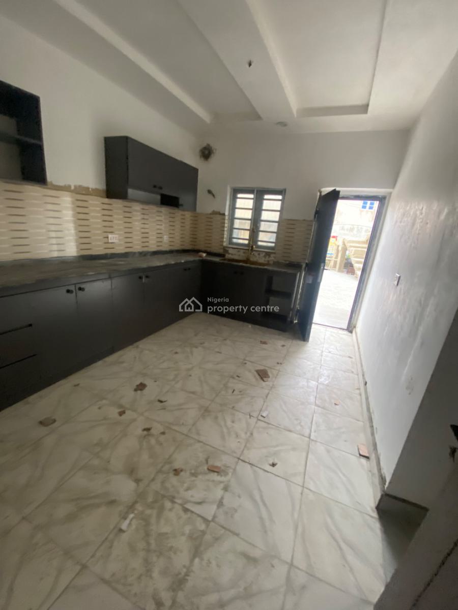 Super Luxurious 2 Bedroom Apartment with Close Proximity to The Road, Close to The Roundabout, Ogombo, Ajah, Lagos, Flat / Apartment for Rent