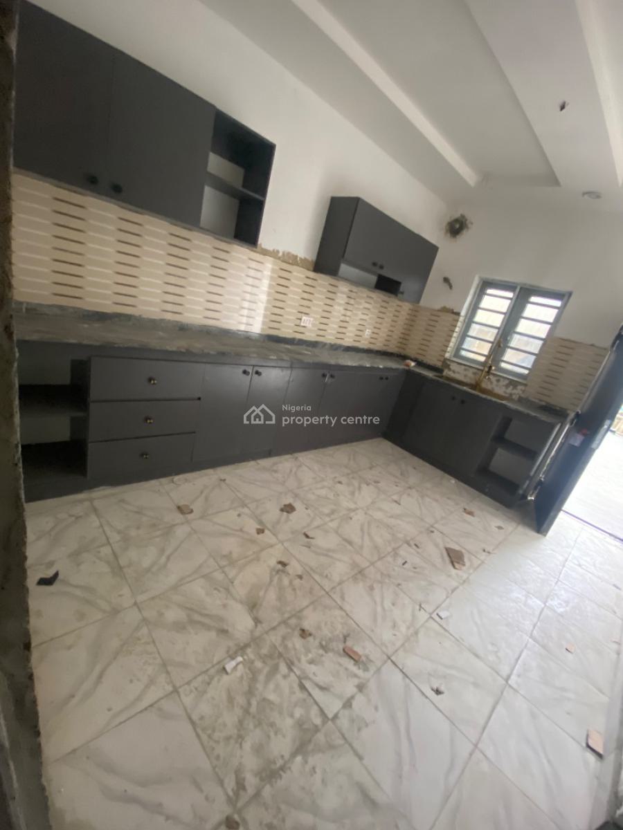 Super Luxurious 2 Bedroom Apartment with Close Proximity to The Road, Close to The Roundabout, Ogombo, Ajah, Lagos, Flat / Apartment for Rent