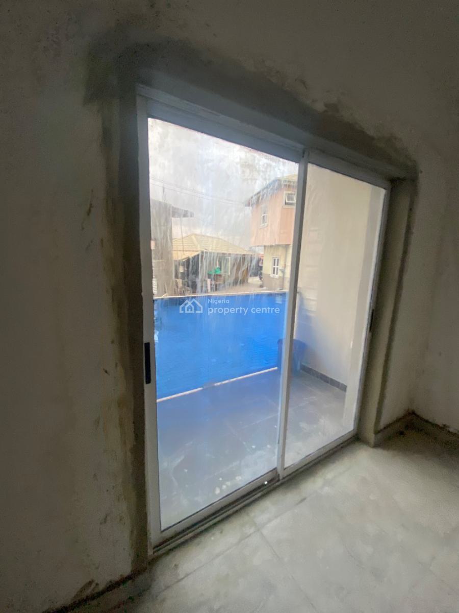 Super Luxurious 2 Bedroom Apartment with Close Proximity to The Road, Close to The Roundabout, Ogombo, Ajah, Lagos, Flat / Apartment for Rent