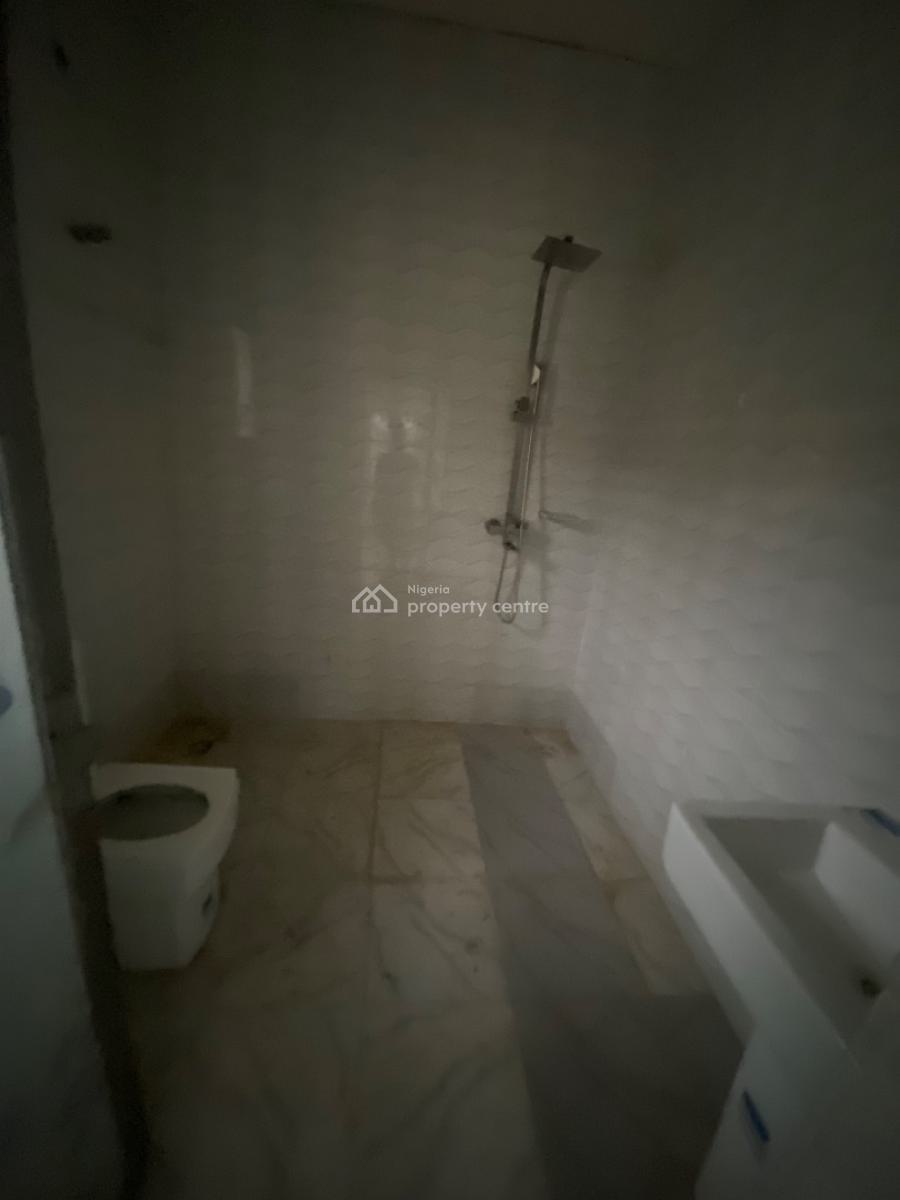 Super Luxurious 2 Bedroom Apartment with Close Proximity to The Road, Close to The Roundabout, Ogombo, Ajah, Lagos, Flat / Apartment for Rent