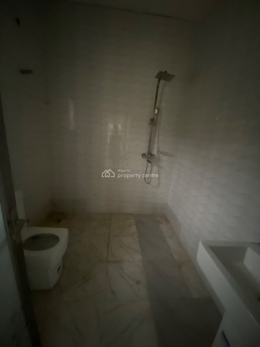 Super Luxurious 2 Bedroom Apartment with Close Proximity to The Road, Close to The Roundabout, Ogombo, Ajah, Lagos, Flat / Apartment for Rent