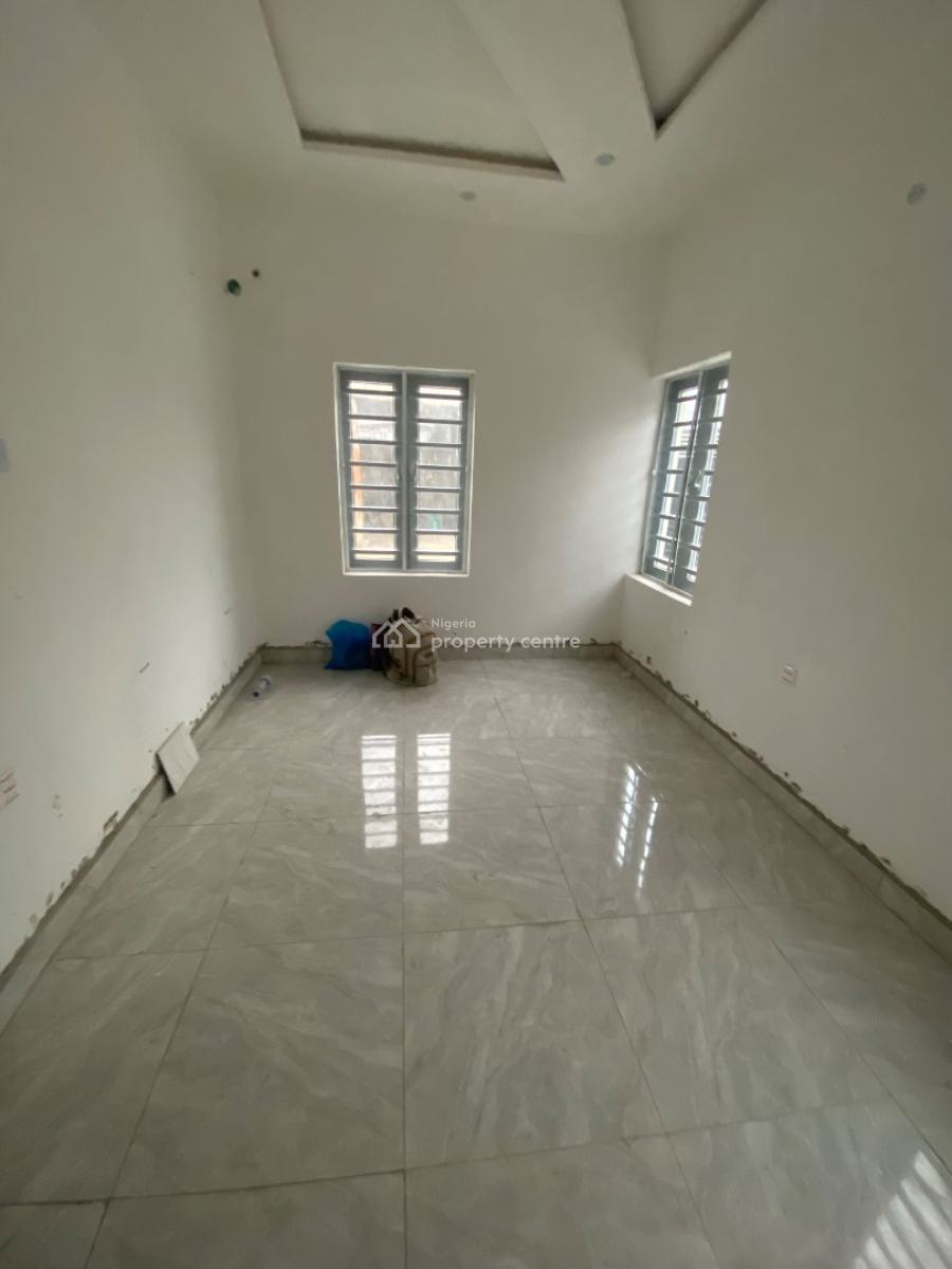 Super Luxurious 2 Bedroom Apartment with Close Proximity to The Road, Close to The Roundabout, Ogombo, Ajah, Lagos, Flat / Apartment for Rent