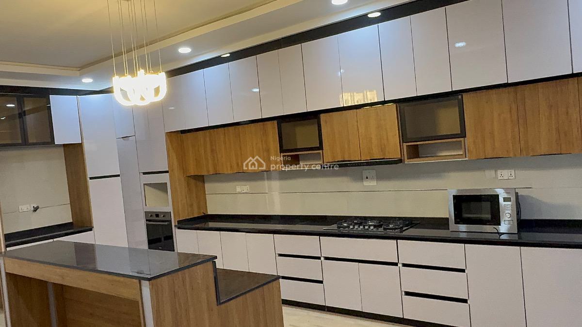Brandnew 7bedroom Mansion with Swimming in an Exclusive Neighborhood, Guzape, Guzape District, Abuja, Detached Duplex for Sale