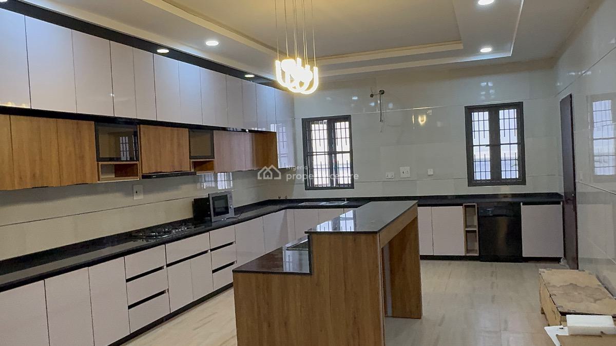 Brandnew 7bedroom Mansion with Swimming in an Exclusive Neighborhood, Guzape, Guzape District, Abuja, Detached Duplex for Sale
