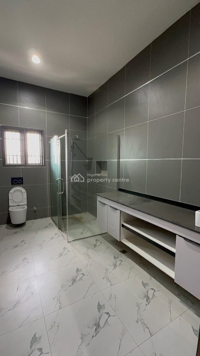 Brandnew 7bedroom Mansion with Swimming in an Exclusive Neighborhood, Guzape, Guzape District, Abuja, Detached Duplex for Sale