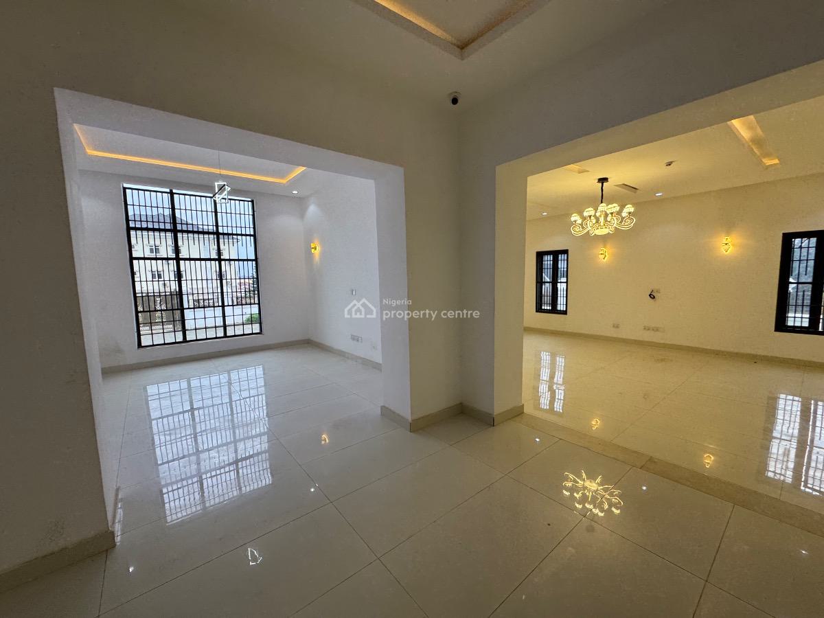 Brandnew 7bedroom Mansion with Swimming in an Exclusive Neighborhood, Guzape, Guzape District, Abuja, Detached Duplex for Sale