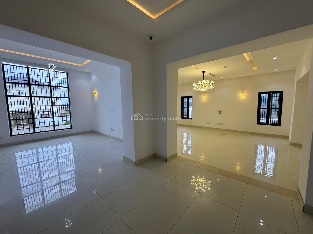 Brandnew 7bedroom Mansion with Swimming in an Exclusive Neighborhood, Guzape, Guzape District, Abuja, Detached Duplex for Sale