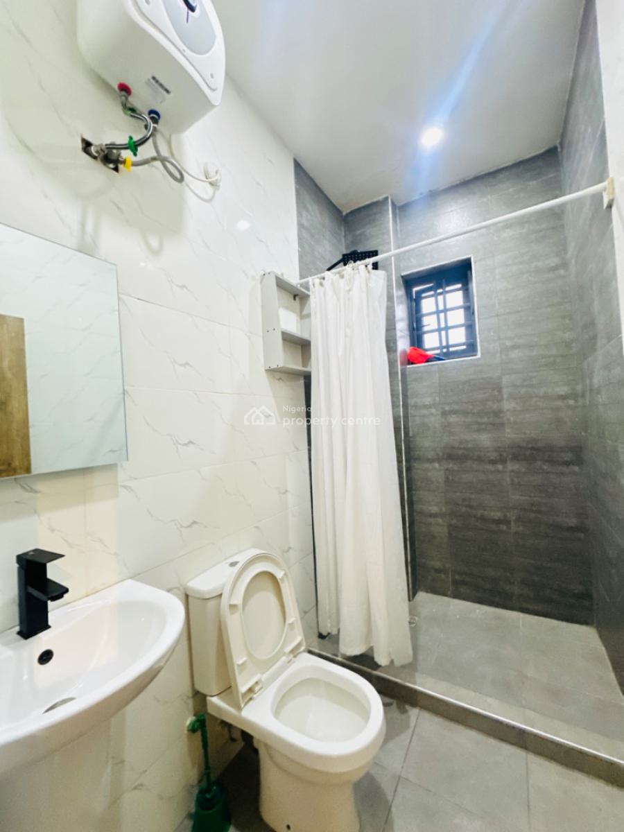 Furnished 2bedrooms Apartment Available, Ologolo, Lekki, Lagos, Flat / Apartment for Rent