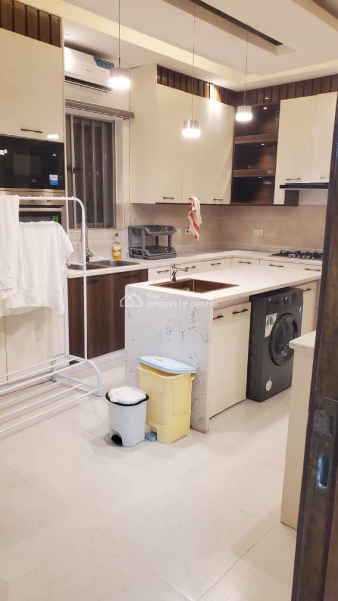 Fully Furnished and Serviced 3 Bedrooms Apartment Located in a Serene Neighbourhood, Ikeja Gra, Ikeja, Lagos, House for Rent