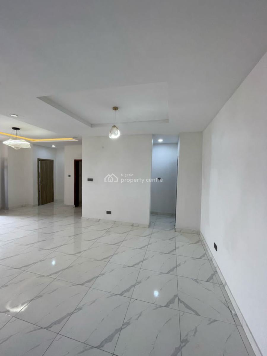 Three (3) Bedroom Flat / Apartment with Bq, Kunsela Road, Elegushi, Ikate, Lekki, Lagos, Flat / Apartment for Sale