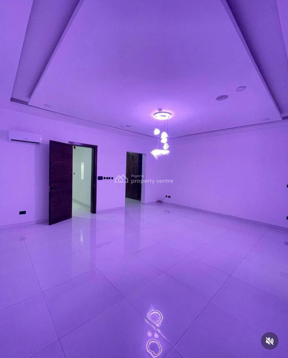 Elegant 5 Bed Fully Detached Duplex with a Pool, Lekki Phase 1, Lekki, Lagos, Detached Duplex for Sale