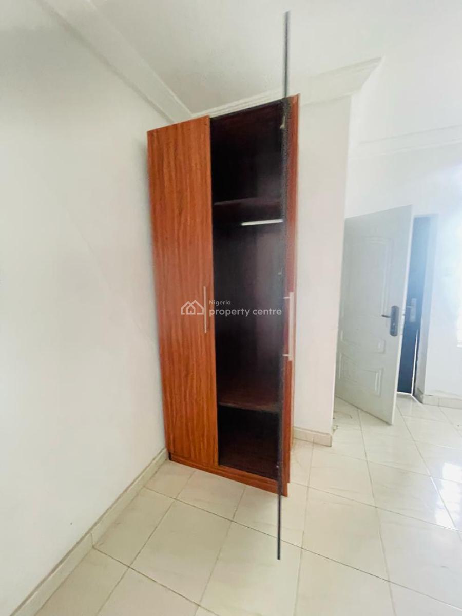 2 Bedroom Flat Available, Ikota, Lekki, Lagos, Flat / Apartment for Rent