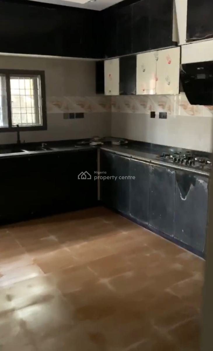 Standard 4-bedroom Semi-detached, Close to Cbn Choose, Lokogoma District, Abuja, Semi-detached Duplex for Rent