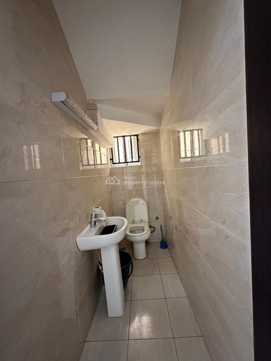 a 5 Bedroom Fully Detached Duplex, Agodi Gra, Agodi Gra, Agodi, Ibadan, Oyo, Detached Duplex for Sale