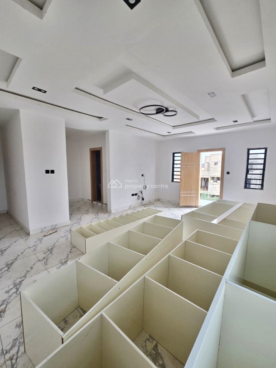 Newly Built Spacious 4-bedroom Semi-detached Duplex with Bq., Gbagada, Lagos, Semi-detached Duplex for Sale
