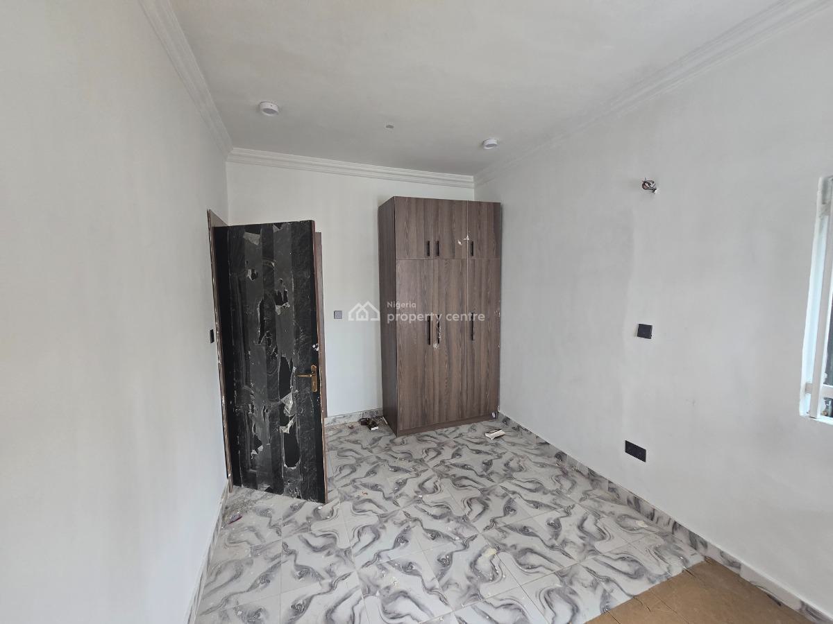 Newly Renovated 4-bedroom Semi-detached + 2 Rooms Bq, Off Admiralty Way, Lekki Phase 1, Lekki, Lagos, Semi-detached Duplex for Rent