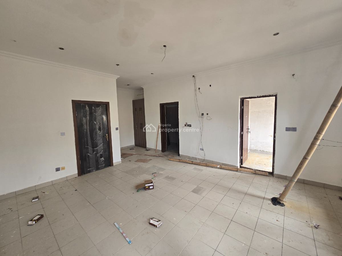 Newly Renovated 4-bedroom Semi-detached + 2 Rooms Bq, Off Admiralty Way, Lekki Phase 1, Lekki, Lagos, Semi-detached Duplex for Rent