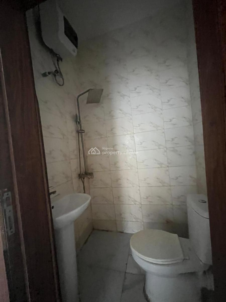 Semi Master Bedroom in a Duplex, Lekki, Lagos, Self Contain (single Rooms) for Rent