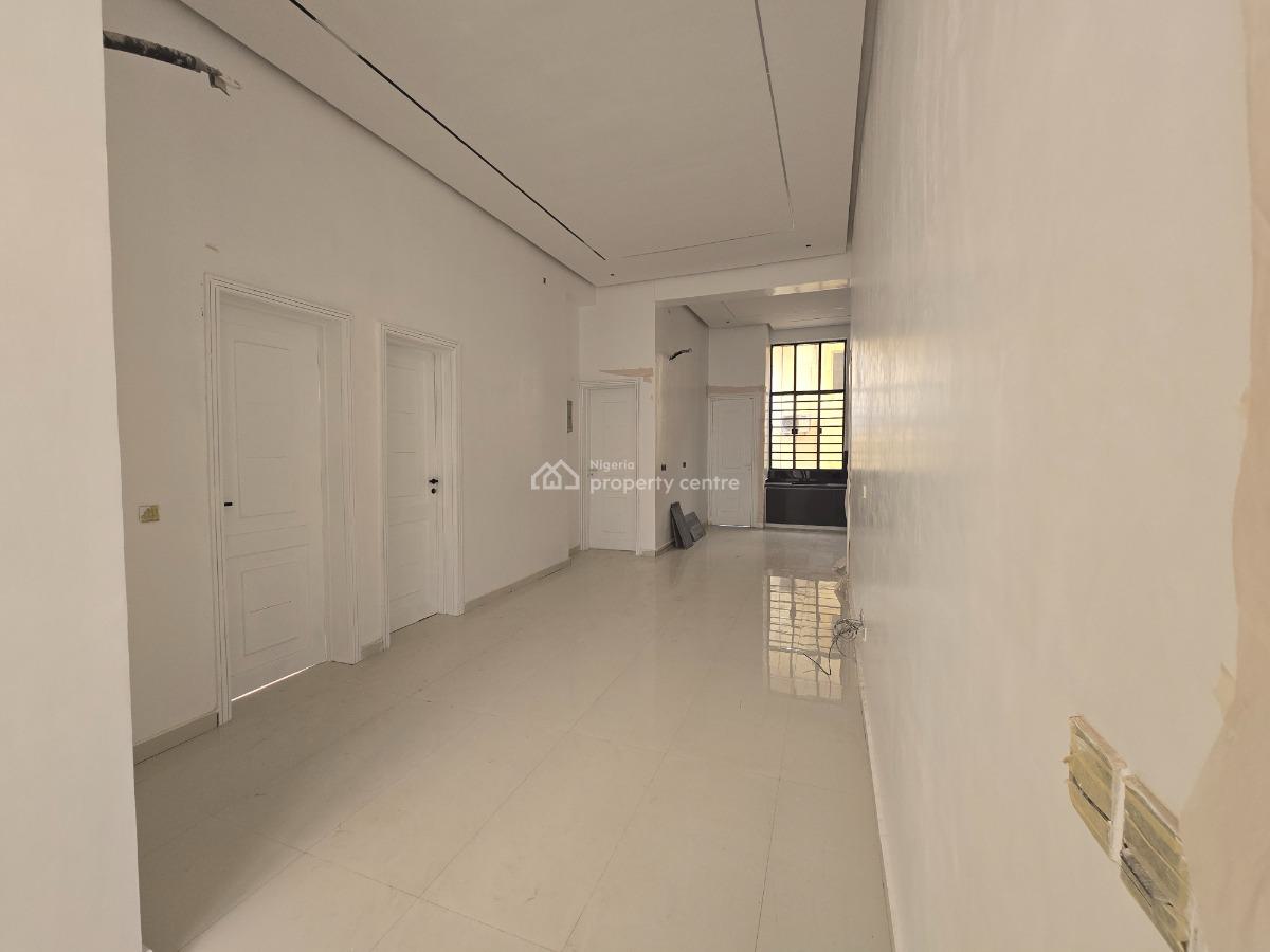Newly Built Smart 3-bedroom Flat Apartment, Off Admiralty Way, Lekki Phase 1, Lekki, Lagos, Flat / Apartment for Sale