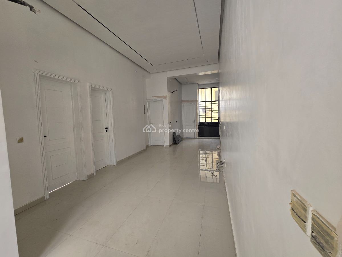 Newly Built Smart 3-bedroom Flat Apartment, Off Admiralty Way, Lekki Phase 1, Lekki, Lagos, Flat / Apartment for Sale