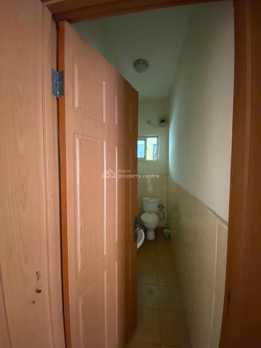 Fully Serviced 3 Bedroom Flat/apartments with Bq*, Rose Block, Flat 16, Primewater View Gardens, Ikate Elegushi.*, Ikate, Lekki, Lagos, House for Rent