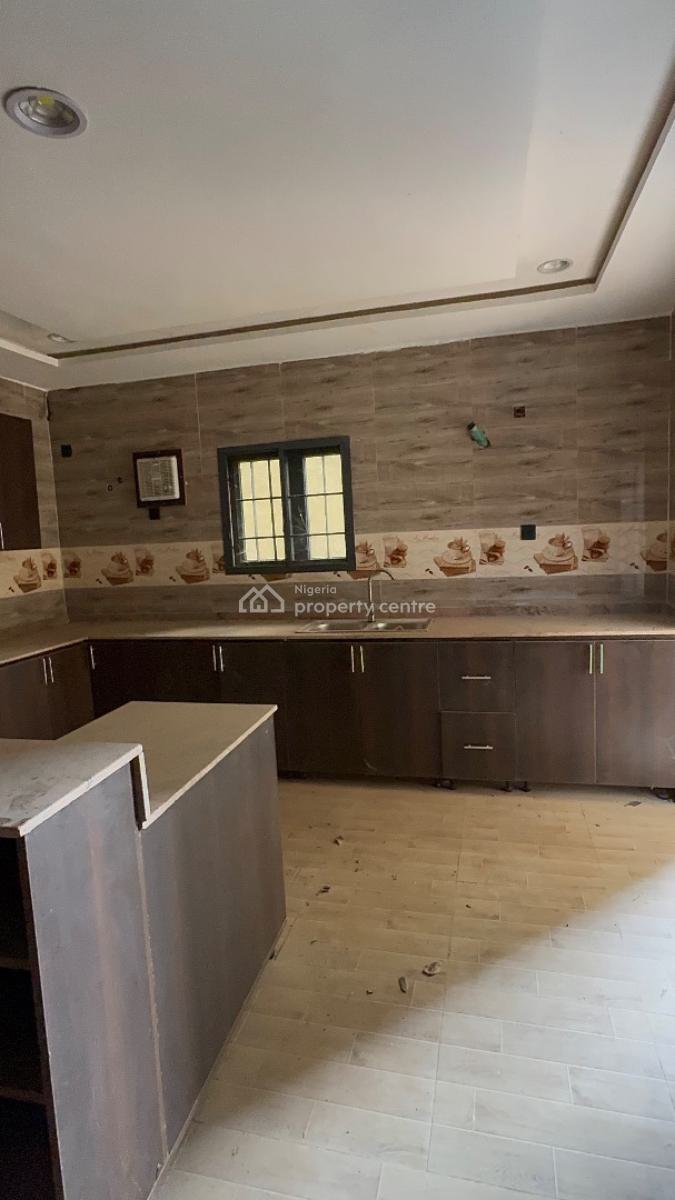 Premium Finished 5 Units of 5bedroom Duplex, Guzape, Guzape District, Abuja, Terraced Duplex for Sale