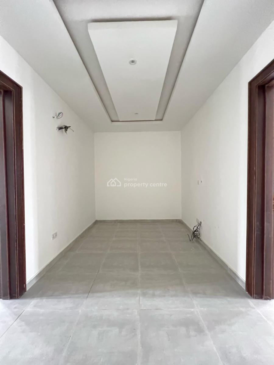 Aesthetically  4-bedroom Terrace with Bq,in a Safe Secured Estate, Ikate Elegushi, Lekki, Lagos, Terraced Duplex for Sale