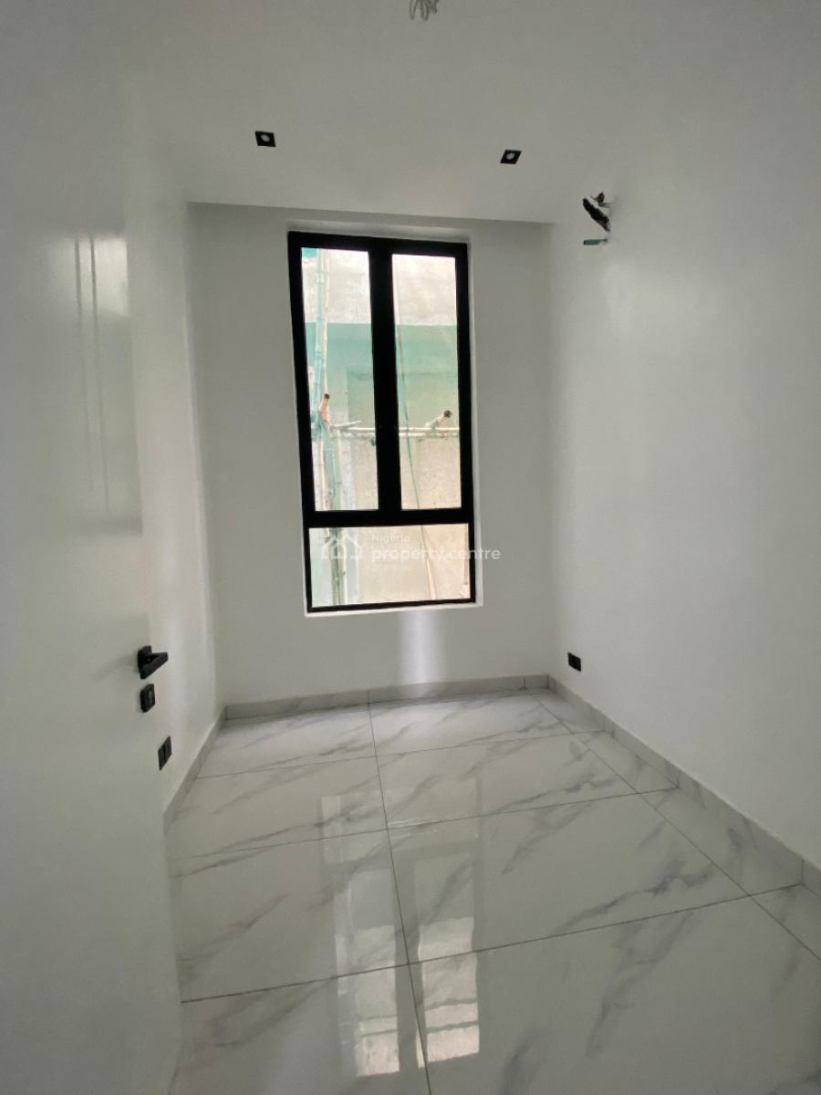 5 Bedroom Fully Detached Duplex with Bq, Ikota, Lekki, Lagos, Detached Duplex for Sale