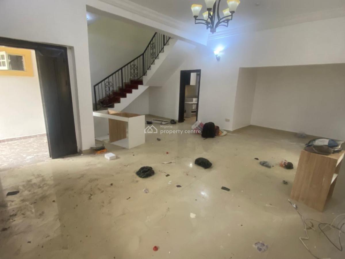 3 Bedroom Duplex in a Secured Estate, Lekki Gardens Estate, Sangotedo, Ajah, Lagos, Terraced Duplex for Rent