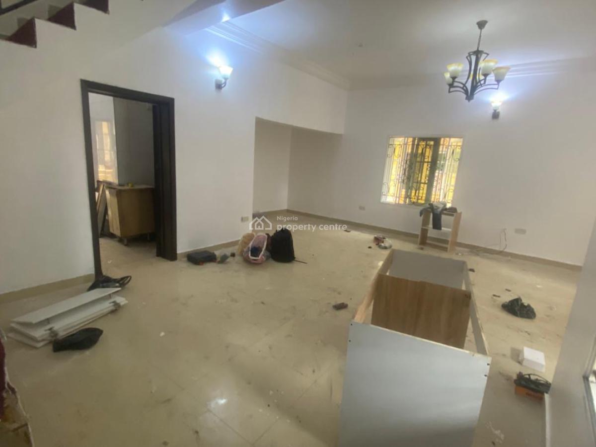 3 Bedroom Duplex in a Secured Estate, Lekki Gardens Estate, Sangotedo, Ajah, Lagos, Terraced Duplex for Rent