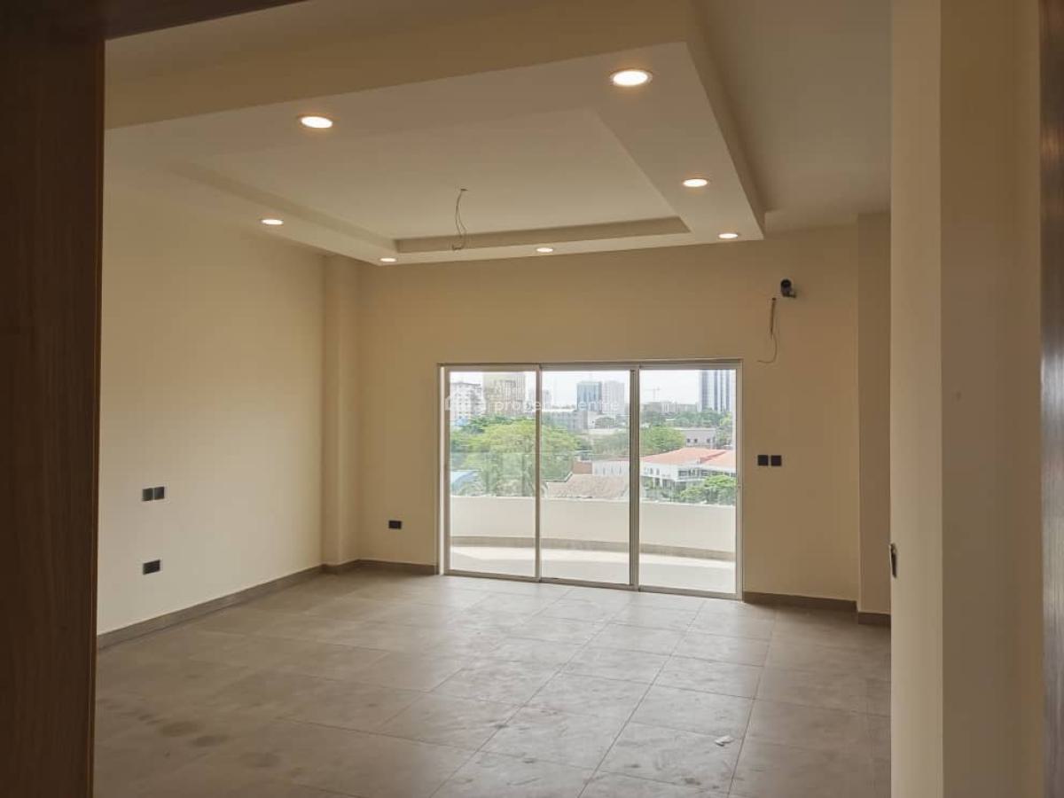 Spacious 3 Bedroom & Bq, Musa Yaradua Street, Victoria Island (vi), Lagos, Flat / Apartment for Sale