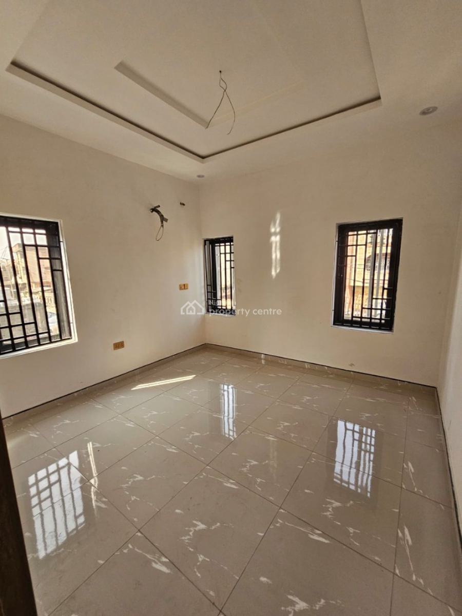 3 Bedroom Apartment, Surulere, Lagos, Flat / Apartment for Sale